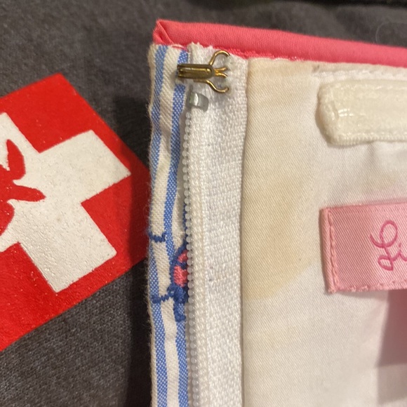 Lilly Pulitzer size 8 Strapless Seersucker with ladybugs dress! - Picture 4 of 6